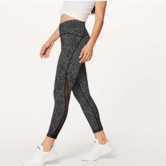 Lululemon Train Times 7/8 Sound Wave Exercise Leggings - Picture 2 of 10